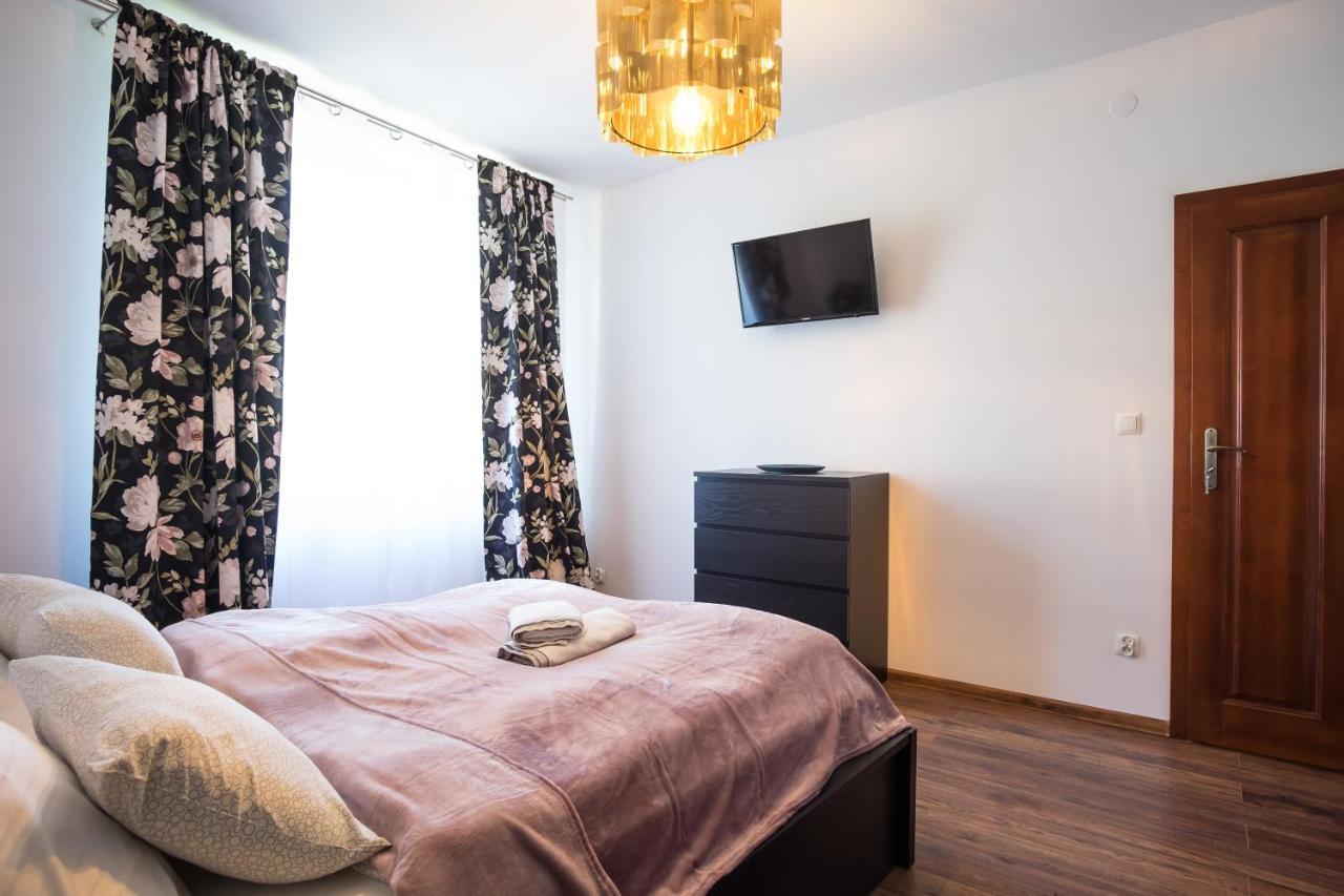 Prestige Apartamenty Krupowki 16 Закопане Екстериор снимка