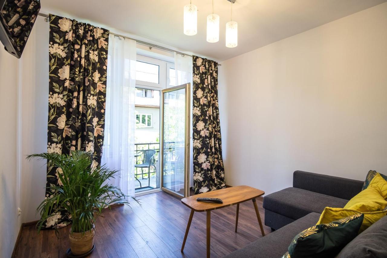 Prestige Apartamenty Krupowki 16 Закопане Екстериор снимка