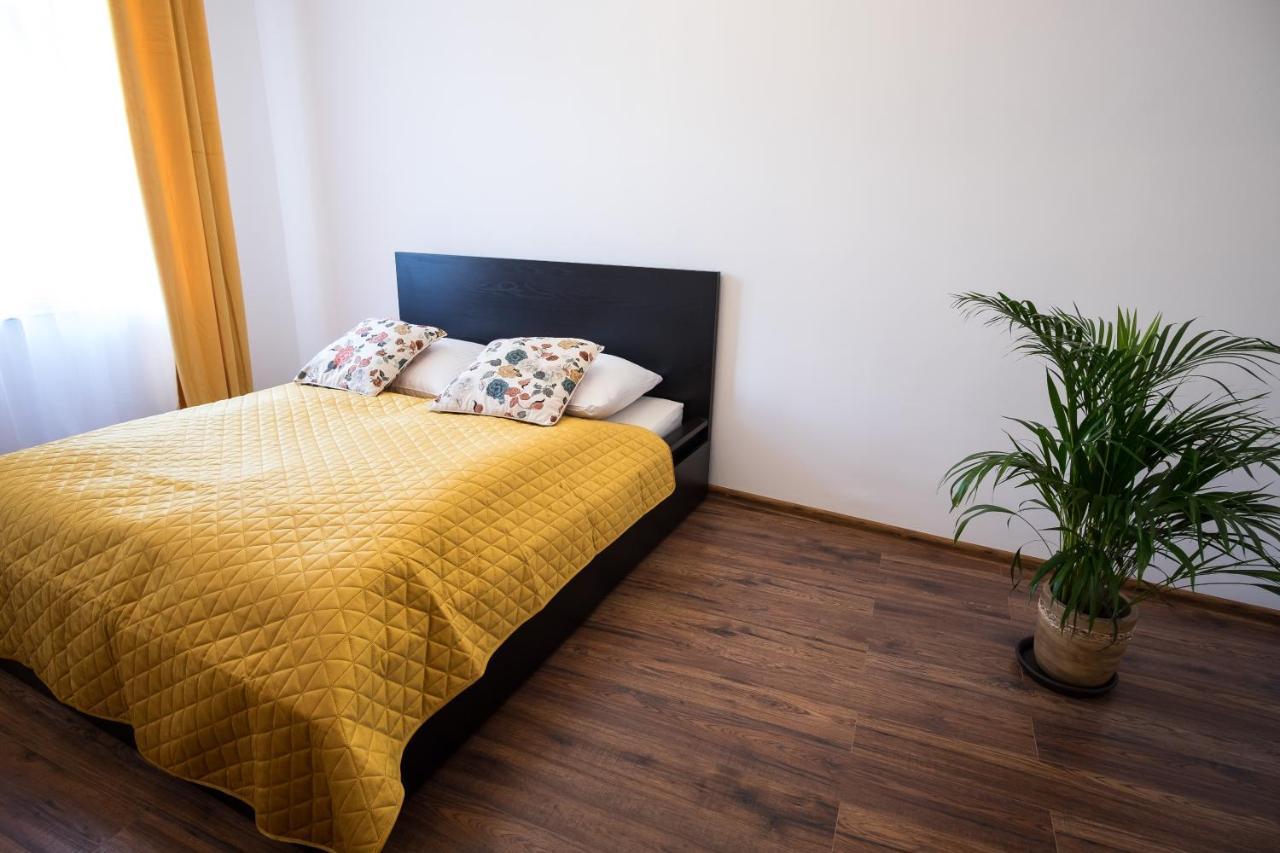 Prestige Apartamenty Krupowki 16 Закопане Екстериор снимка